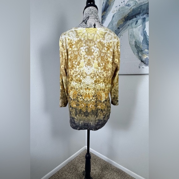 Christopher&Banks Yellow and Black Thermal Floral Rhinestone Button-Front Top XL - Picture 6 of 10